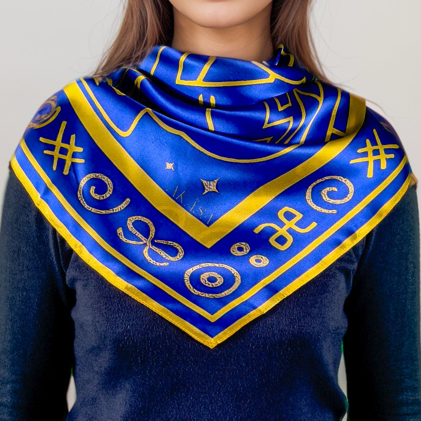 Maya silk square scarf ‘Chuen’ – Weaver of Destiny