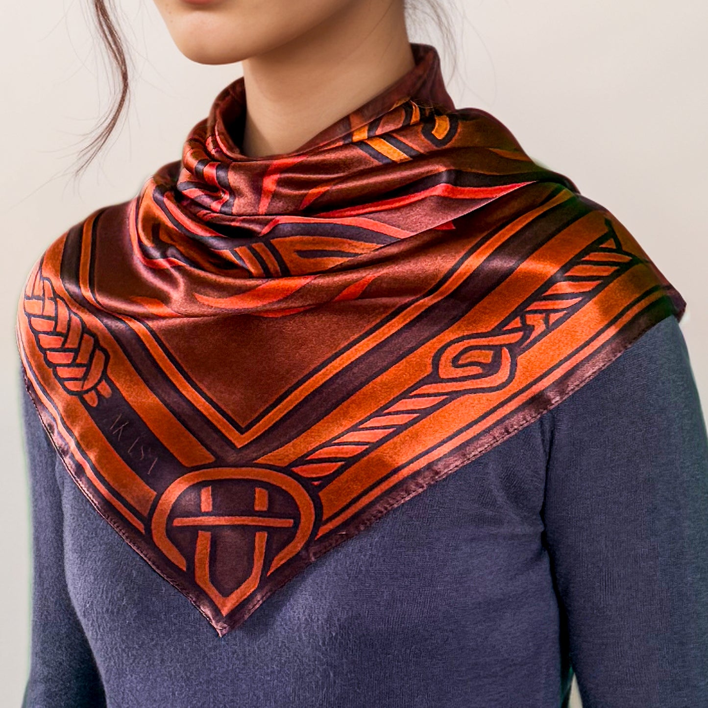 Maya silk square ‘Oc’ – Guardian of the Heart