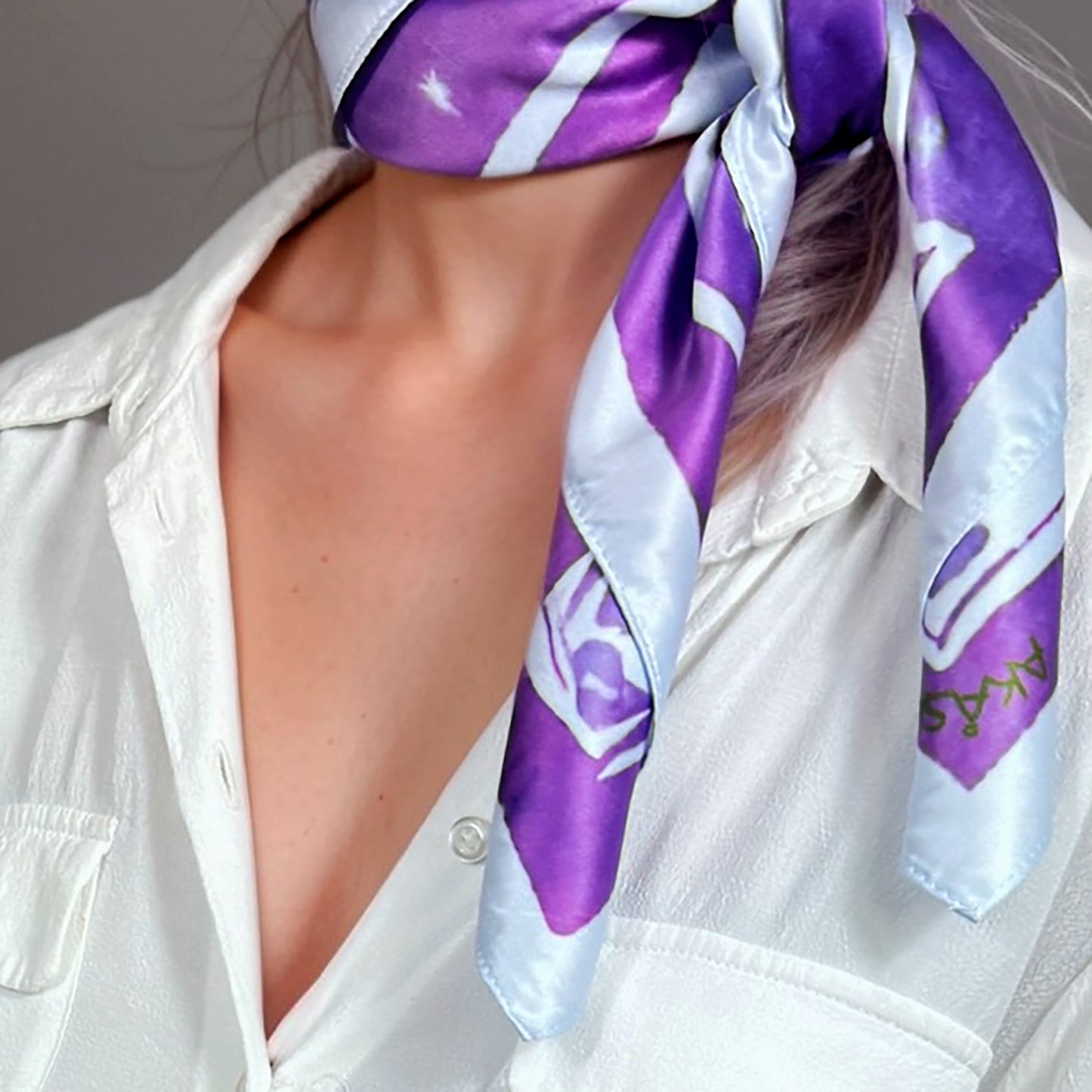 ᏲᎾ (Yona) - Foulard Carré 66cm | Signe de l'Ours (22 août - 21 septembre) | Astrologie Amérindienne | AKÅSA Biarritz