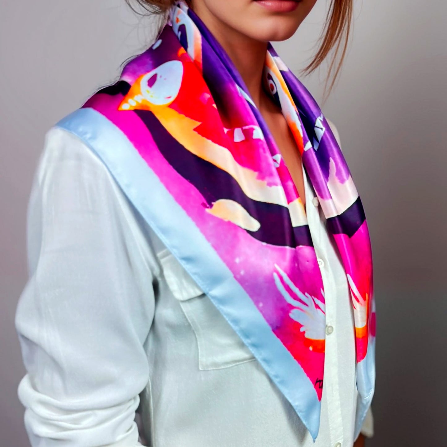 ᏔᏬᏗ (Tawodi) - Foulard Carré 66cm | Signe du Faucon (21 Mars - 19 Avril) | Astrologie Amérindienne | AKÅSA Biarritz