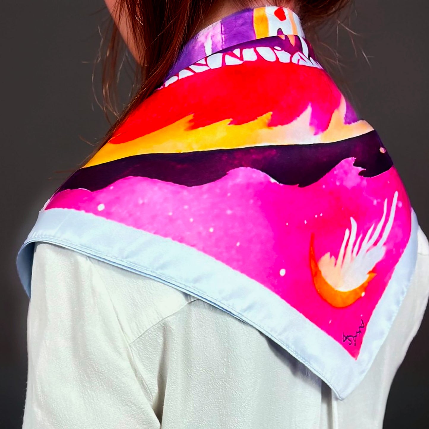 ᏔᏬᏗ (Tawodi) - Foulard Carré 66cm | Signe du Faucon (21 Mars - 19 Avril) | Astrologie Amérindienne | AKÅSA Biarritz