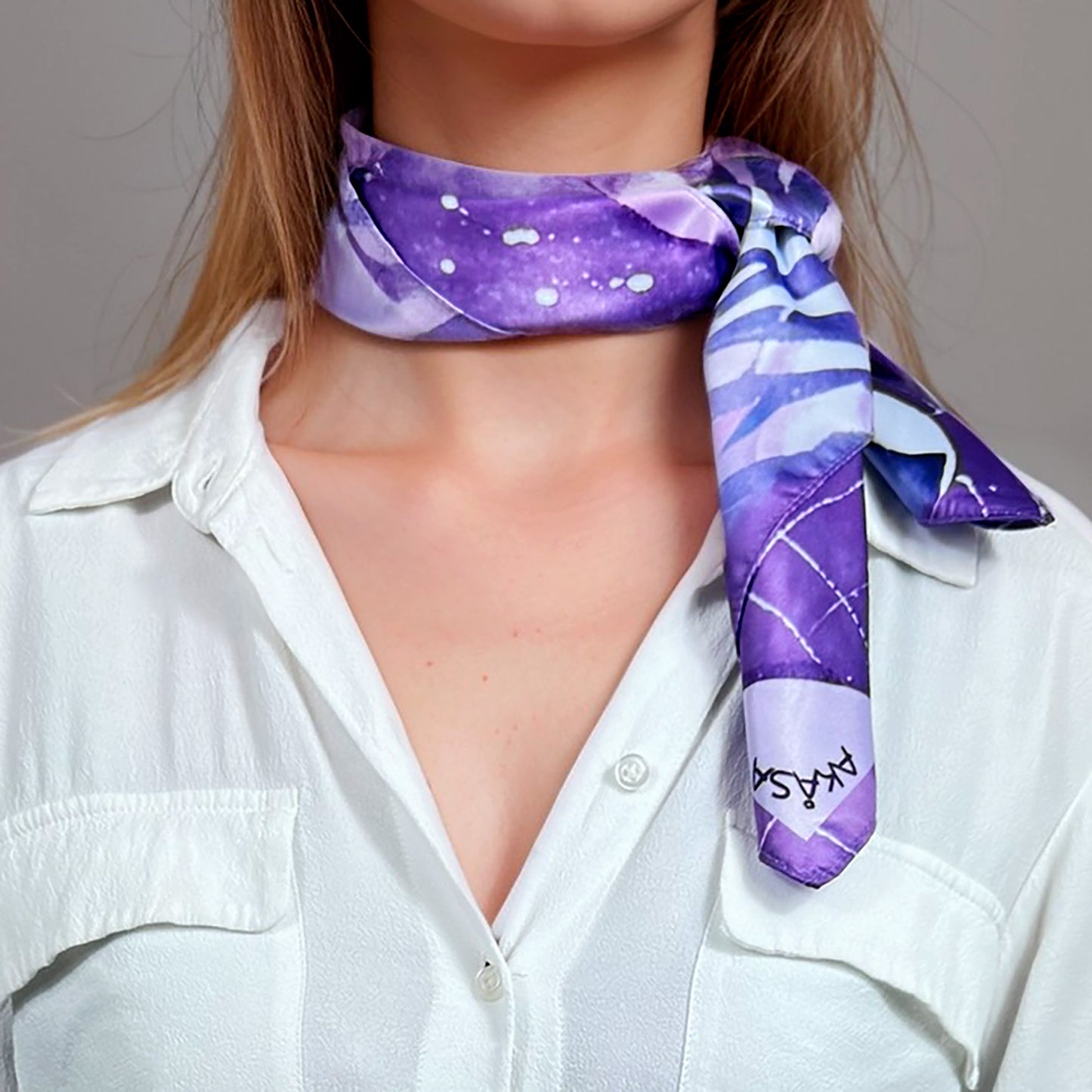 ᎢᎾᏛ (Inada) - Foulard Carré 66cm | Signe du Serpent (23 Octobre - 21 Novembre) | Astrologie Amérindienne | AKÅSA Biarritz