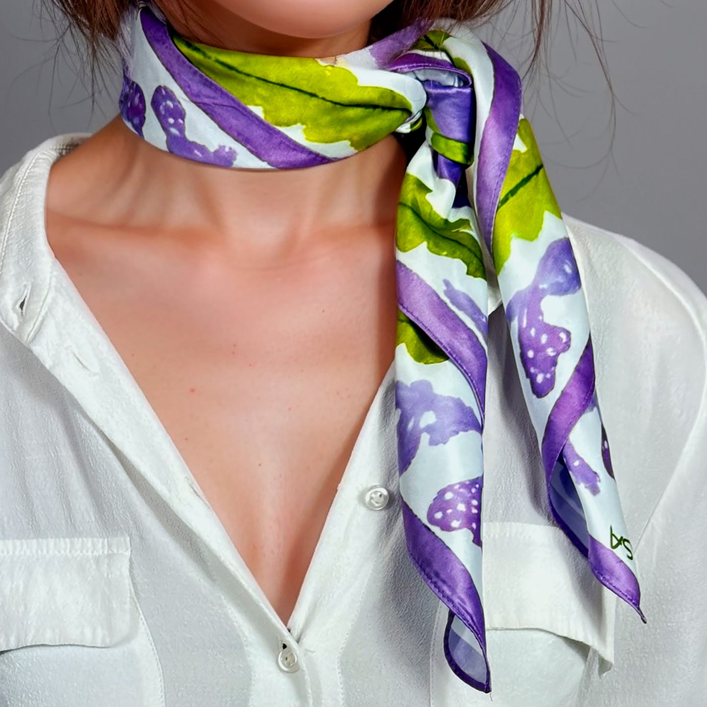 ᏌᏌ (Sasa) - Foulard Carré 66cm | Signe de l’Oie des Neiges (22 Décembre - 19 Janvier) | Astrologie Amérindienne | AKÅSA Biarritz