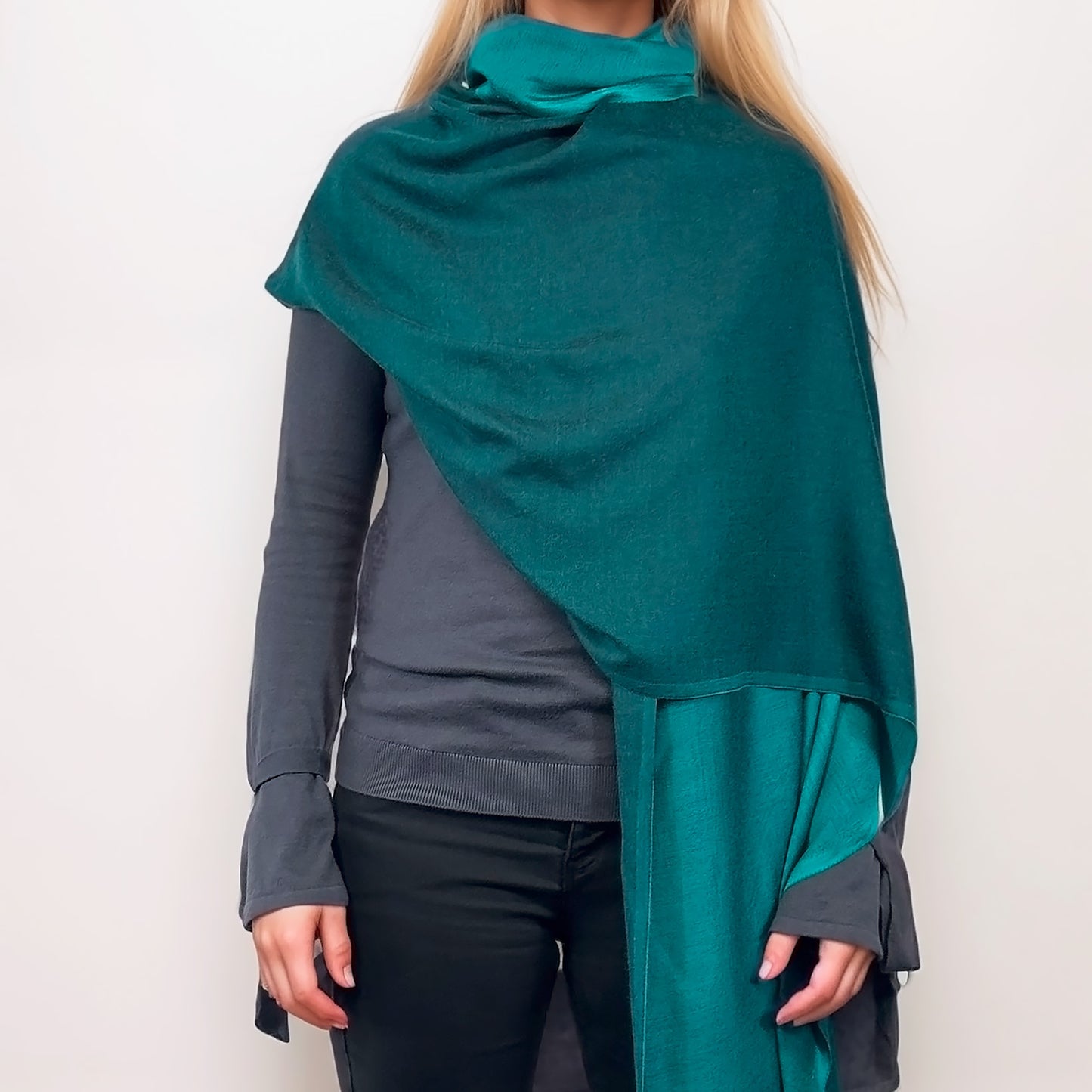 Colección Natural Elegance – Bufandas de lana y seda sin dobladillo - Azul océano reversible