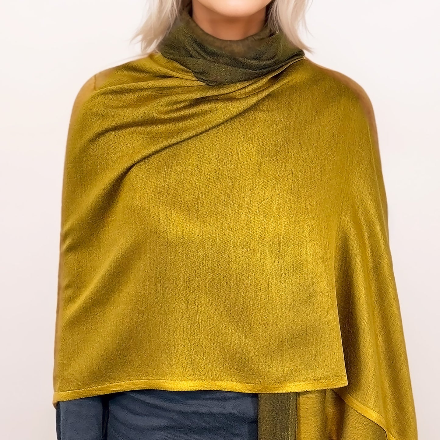 Colección Natural Elegance – Bufandas de lana y seda sin dobladillo - Azul océano reversible