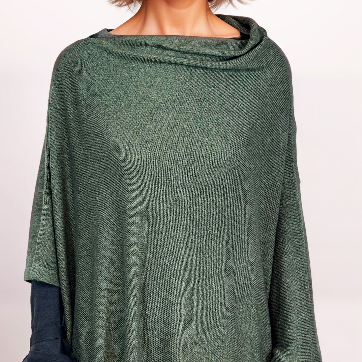 Poncho 100% Cachemire - Kashmir Luxe Authentique | Fabriqué en Inde | AKÅSA Biarritz