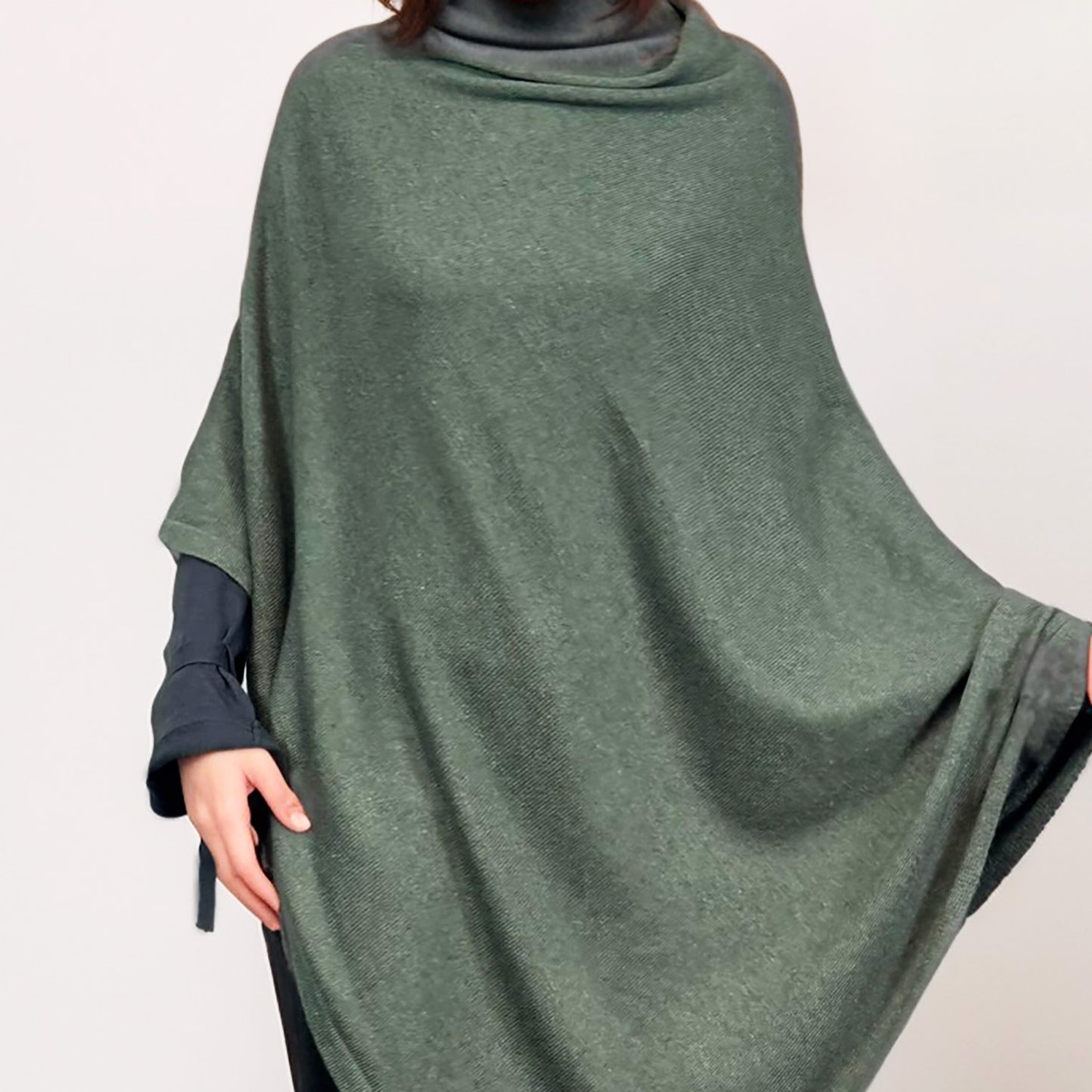 Poncho 100% Cachemire - Kashmir Luxe Authentique | Fabriqué en Inde | AKÅSA Biarritz
