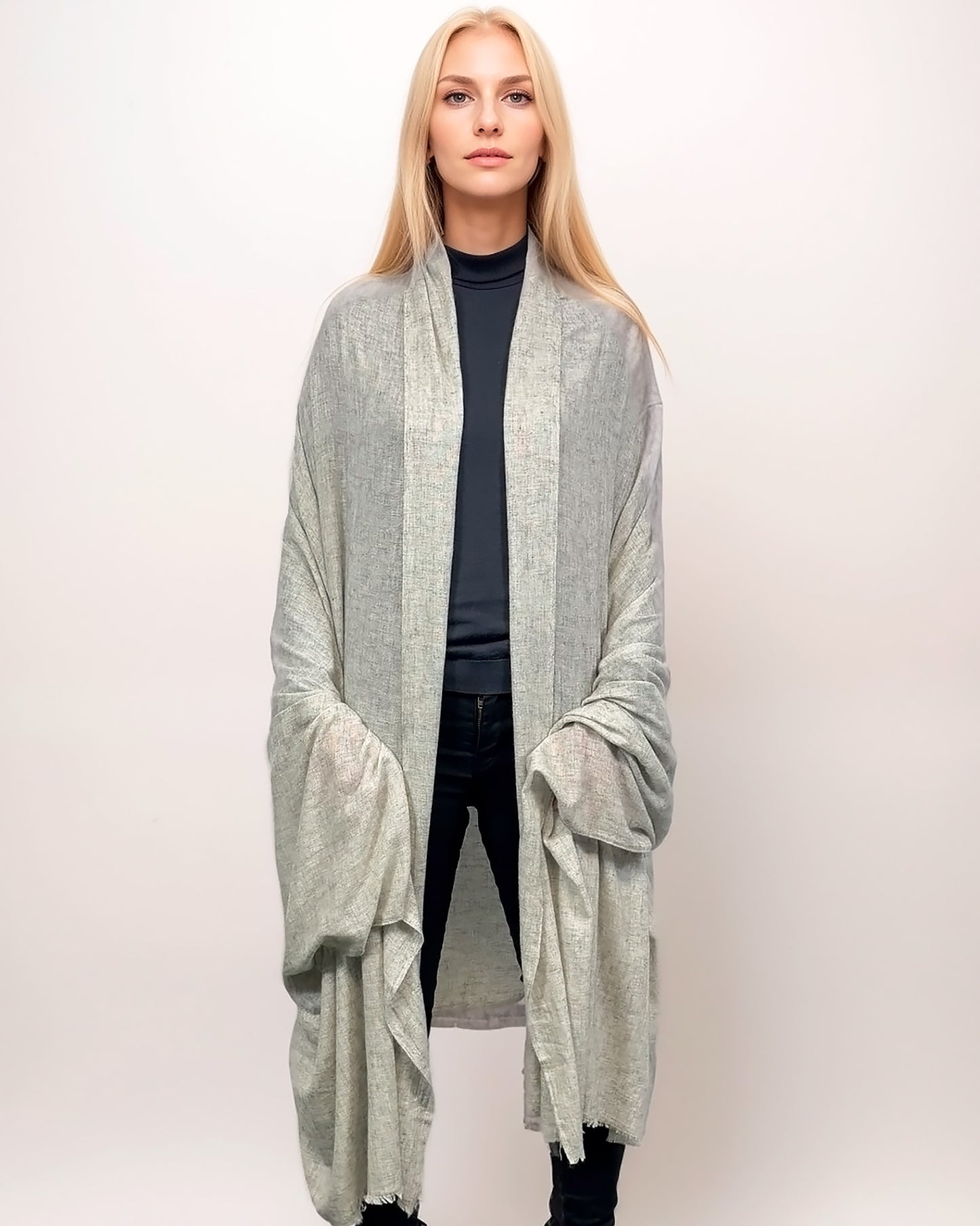 Écharpe en 100% Cachemire – Élégance et Confort (100cm x 220cm) - Gris Clair