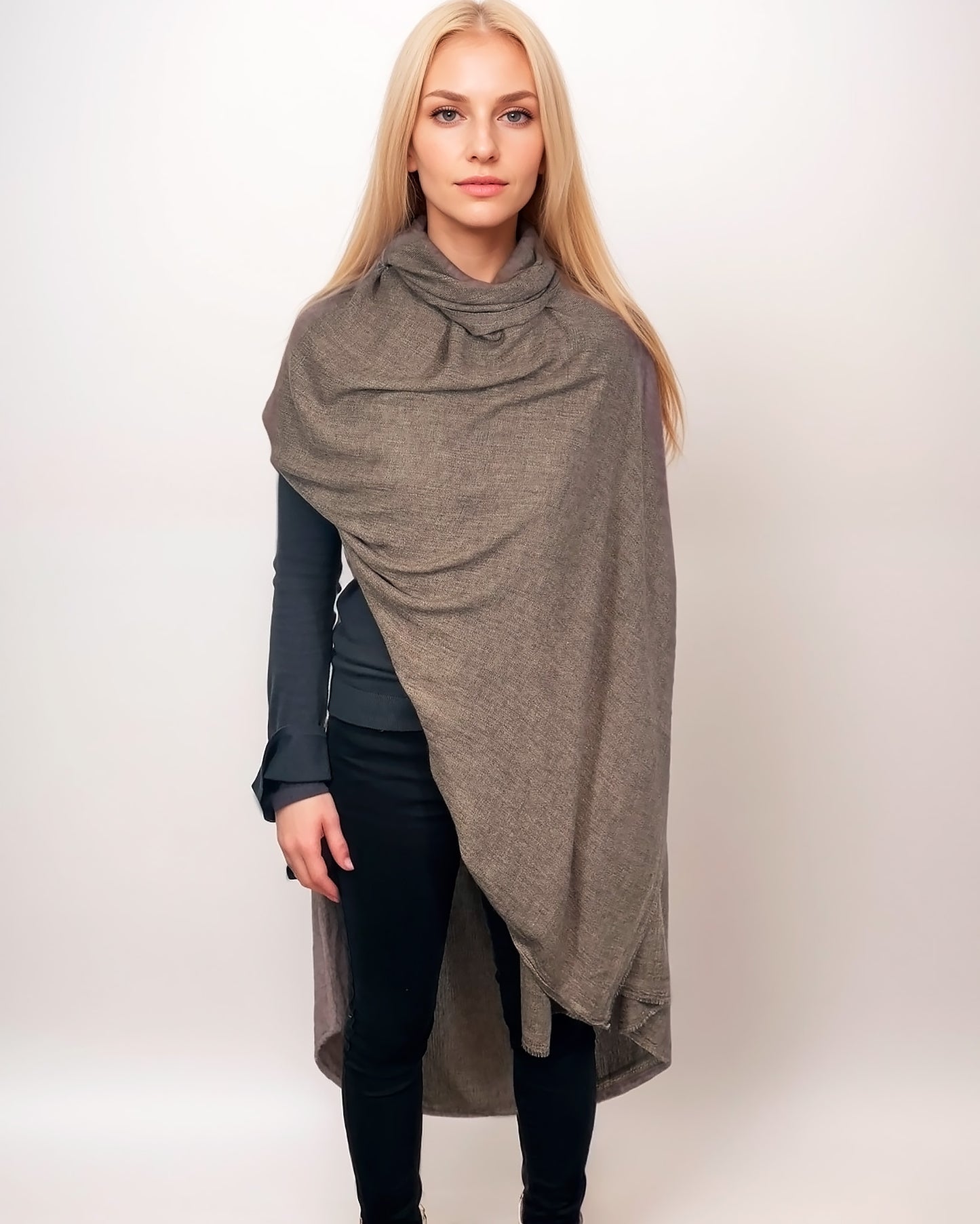 Écharpe en 100% Cachemire – Élégance et Confort (100cm x 220cm) - Marron