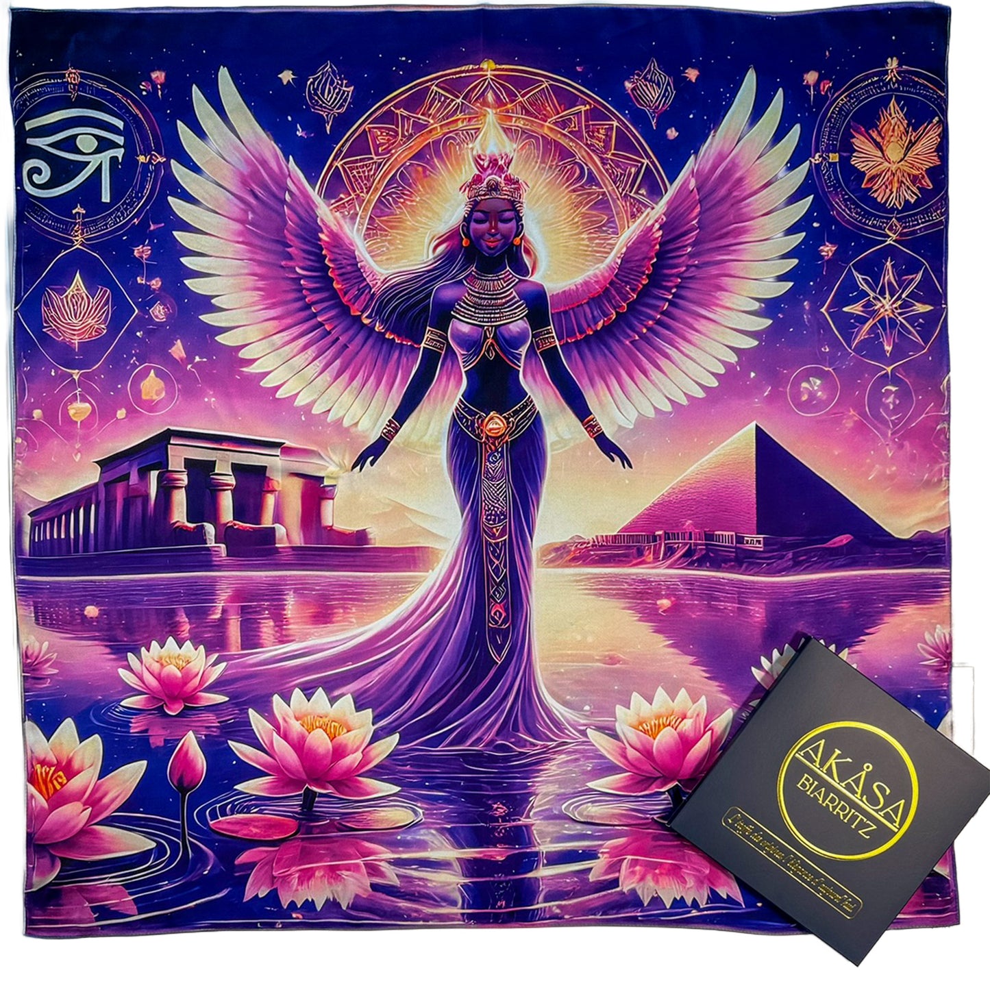 Carré 88 en Soie – Isis : Amour Infini et Magie Protectrice