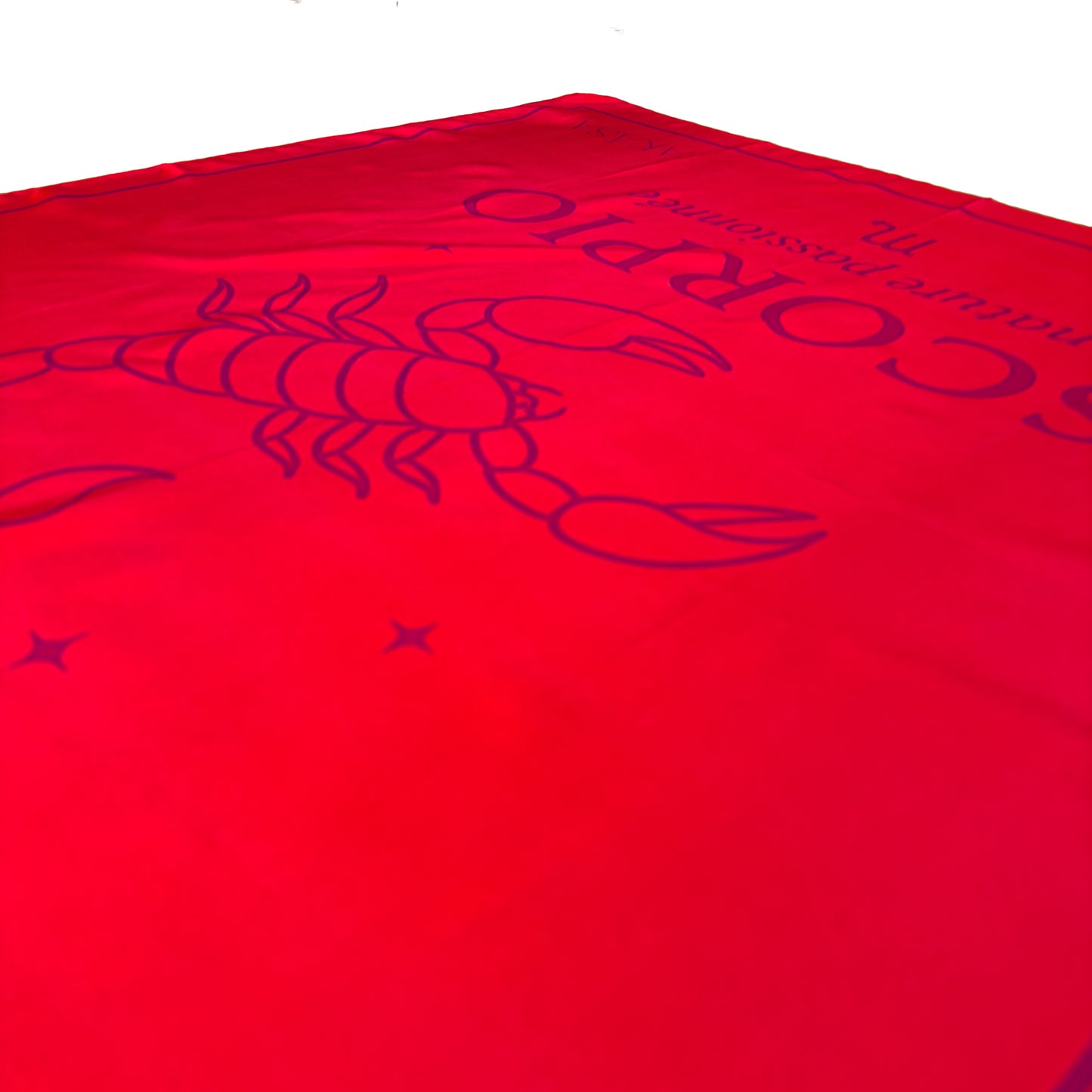 Carré de soie Scorpio – ZodiaPop 66 cm