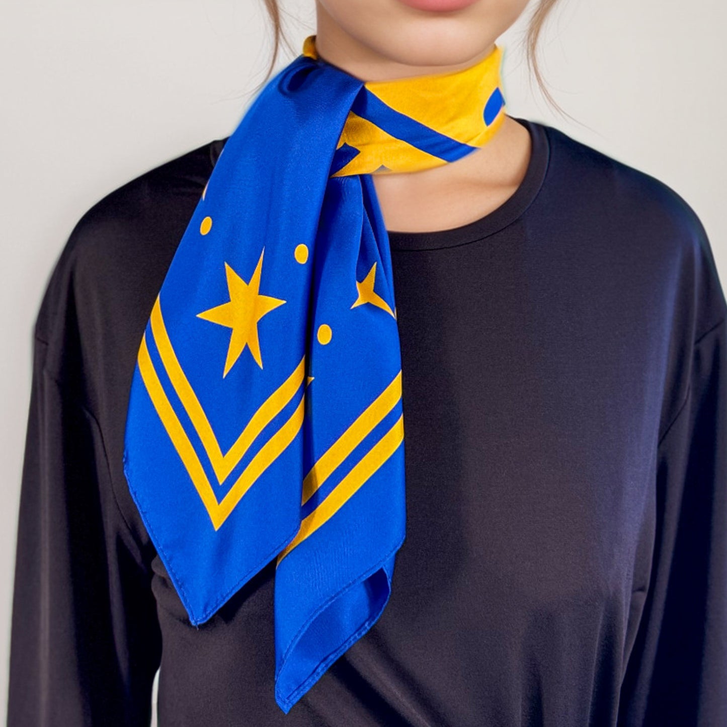 Carré de soie Maya Pop  "Ix" – Pouvoir Féminin Sacré