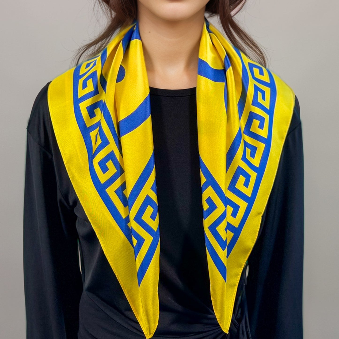 Carré de soie Maya Pop "Lamat" – Étoile de Beauté