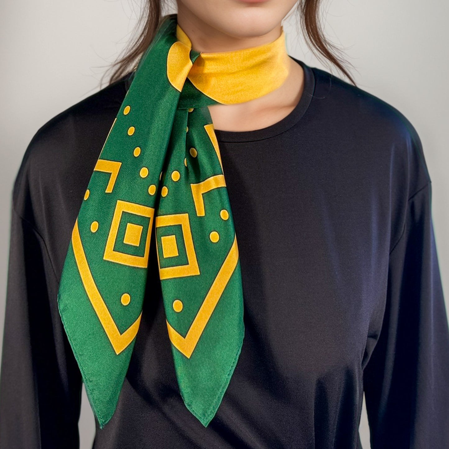 Pañuelo de seda Maya Pop "Manik'" – Mano sanadora