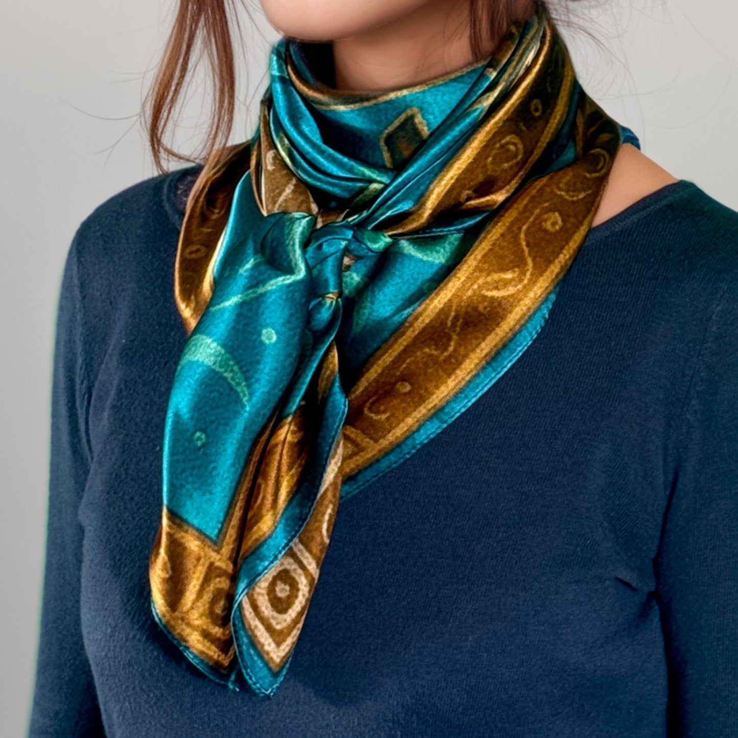 Maya Silk Square "Manik'" - Healing Hand