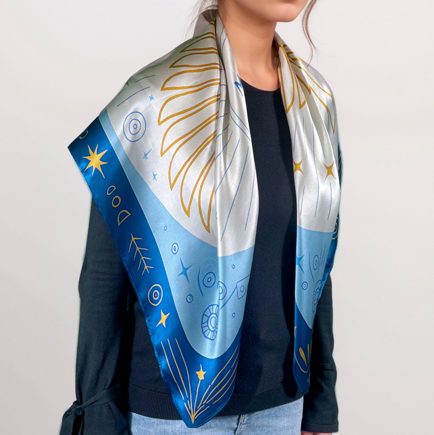 Maya silk square scarf ‘Men’ – Eagle Vision