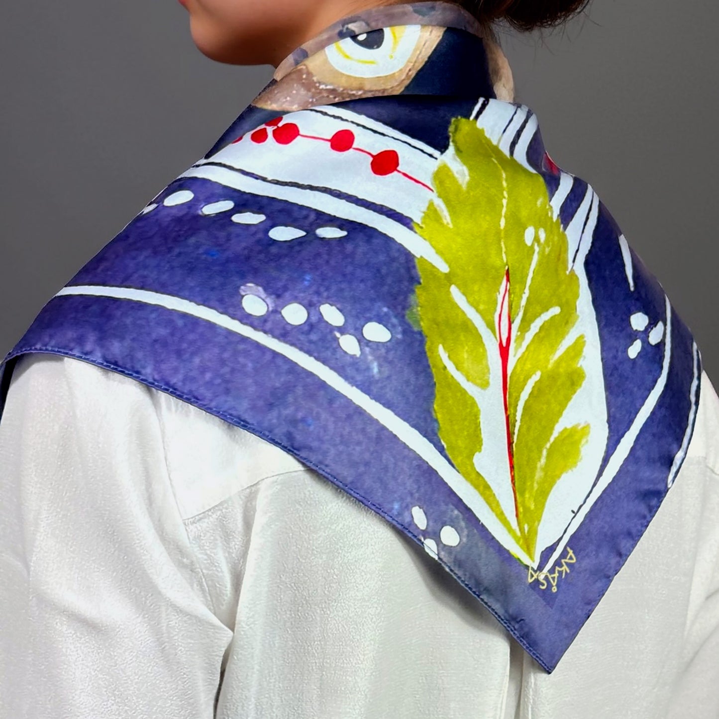 ᎤᎫᎫ (Ugugu) - Foulard Carré 66cm | Signe de la Chouette (23 Novembre - 21 Décembre) | Astrologie Amérindienne | AKÅSA Biarritz