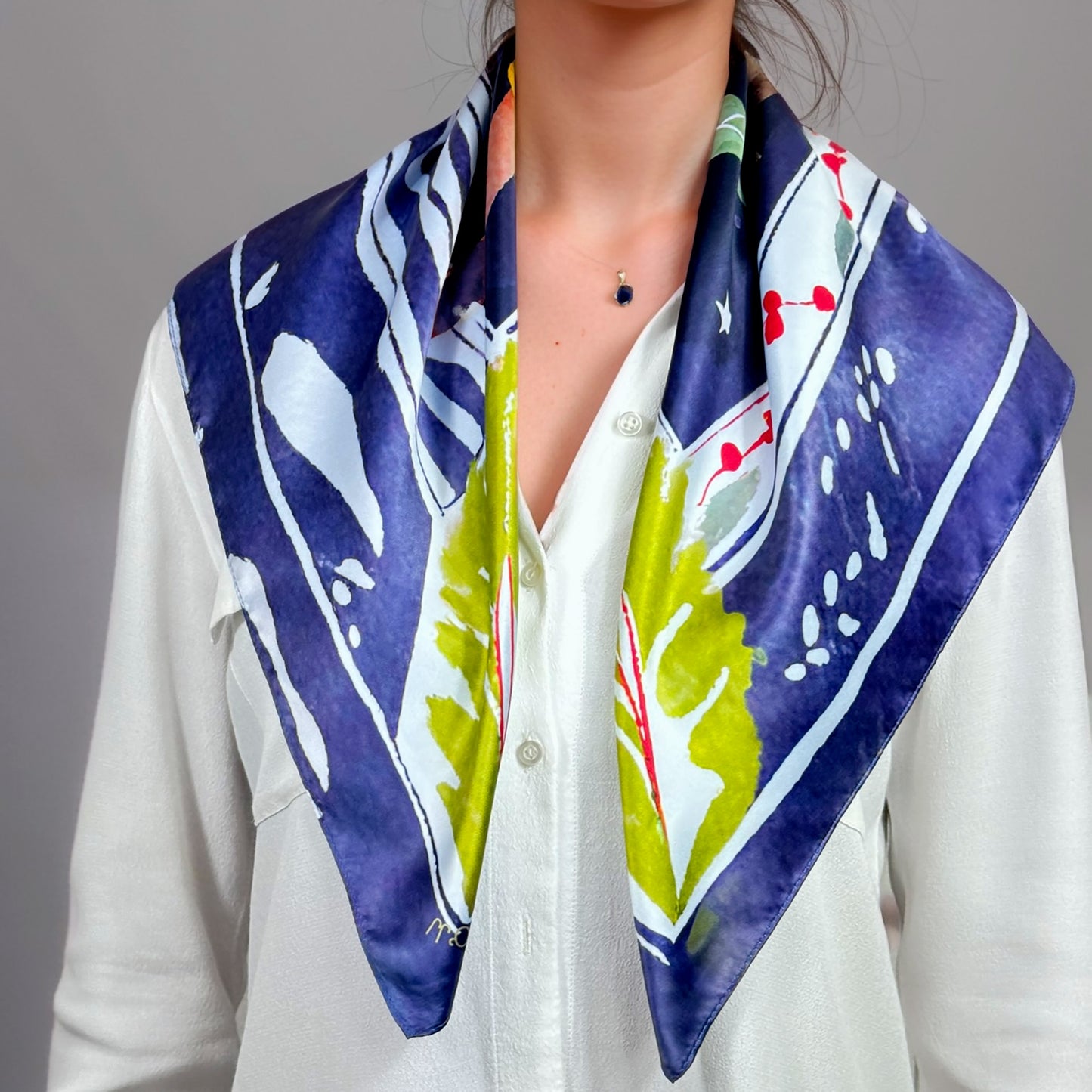 ᎤᎫᎫ (Ugugu) - Foulard Carré 66cm | Signe de la Chouette (23 Novembre - 21 Décembre) | Astrologie Amérindienne | AKÅSA Biarritz