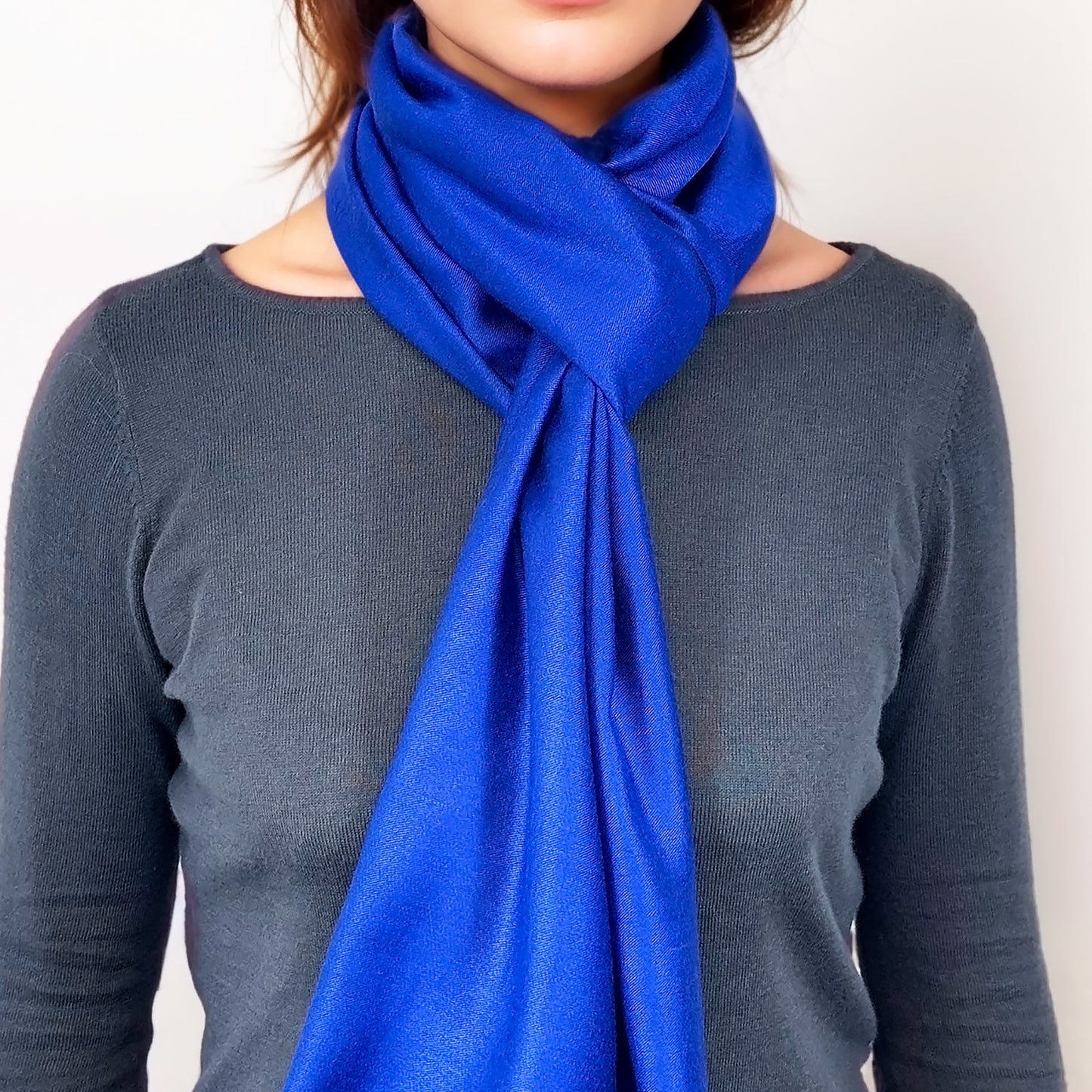 Étole Réversible en soie et laine – Bleu Royal