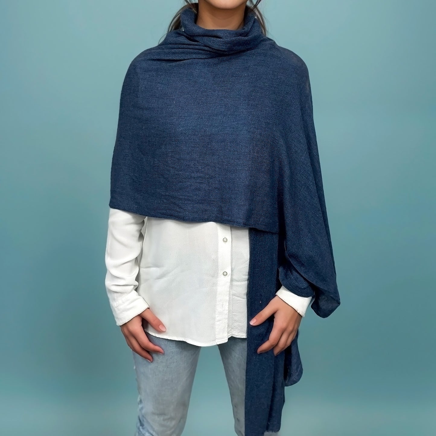 Écharpe en 100% Cachemire – Élégance et Confort (70cm x 2m) - Bleu Foncé