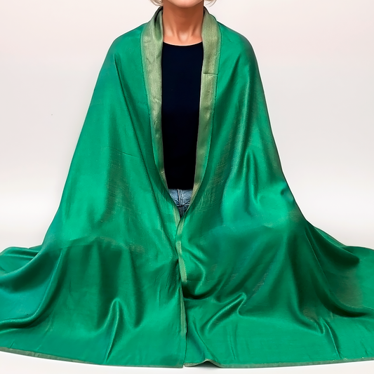 Étole Réversible en Soie et Laine – Vert Émeraude & Vert Doré