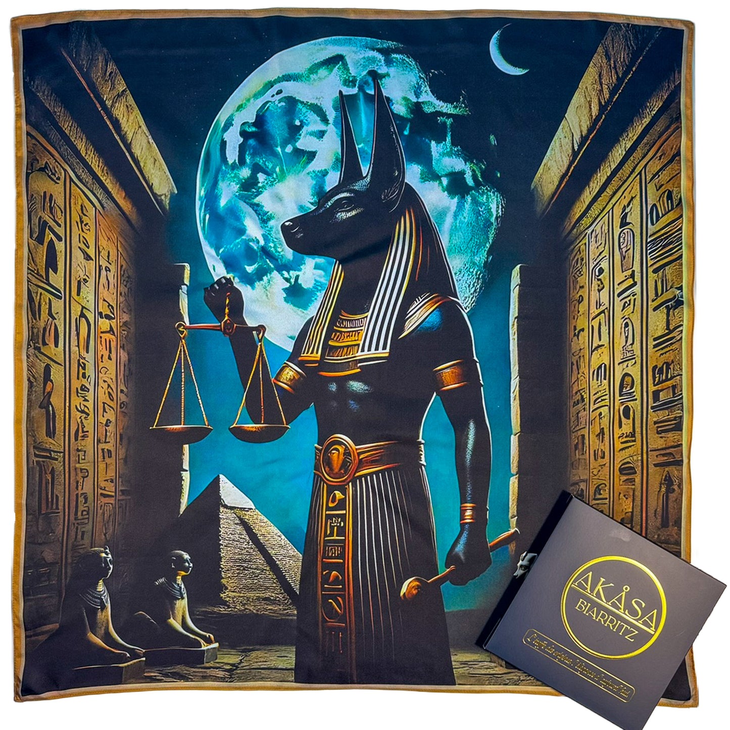 Carré 88 en Soie – Anubis : Mystères Cachés et Guide des Âmes