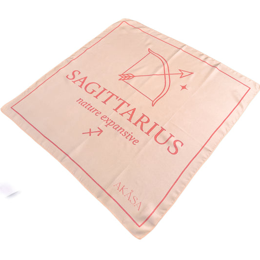 Carré de soie Saggitarius – Blush Constellation 66 cm