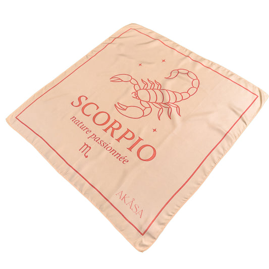 Carré de soie Scorpio – Blush Constellation 66 cm