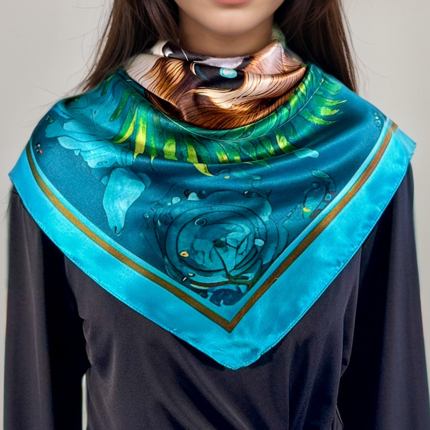 Carré de Soie 100% – Maison AKÅSA Biarritz – ᏥᏯ – Tsiya – (La Loutre)