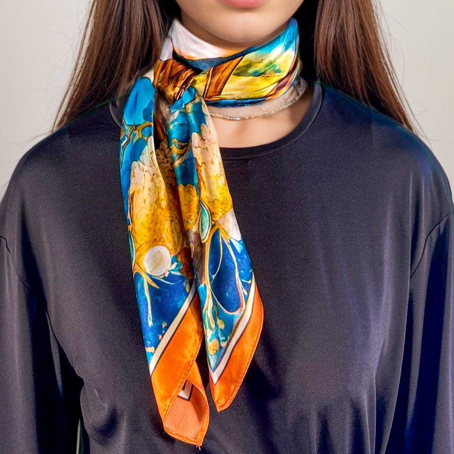 Pañuelo 100% seda - Maison AKÅSA Biarritz -ᎠᏫ - Awi - (El ciervo)