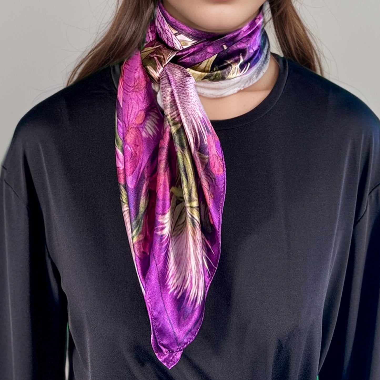 Carré 88 de Soie  100% - Maison AKÅSA Biarritz - ᎢᎾᏛ - Inada - (Le Serpent)