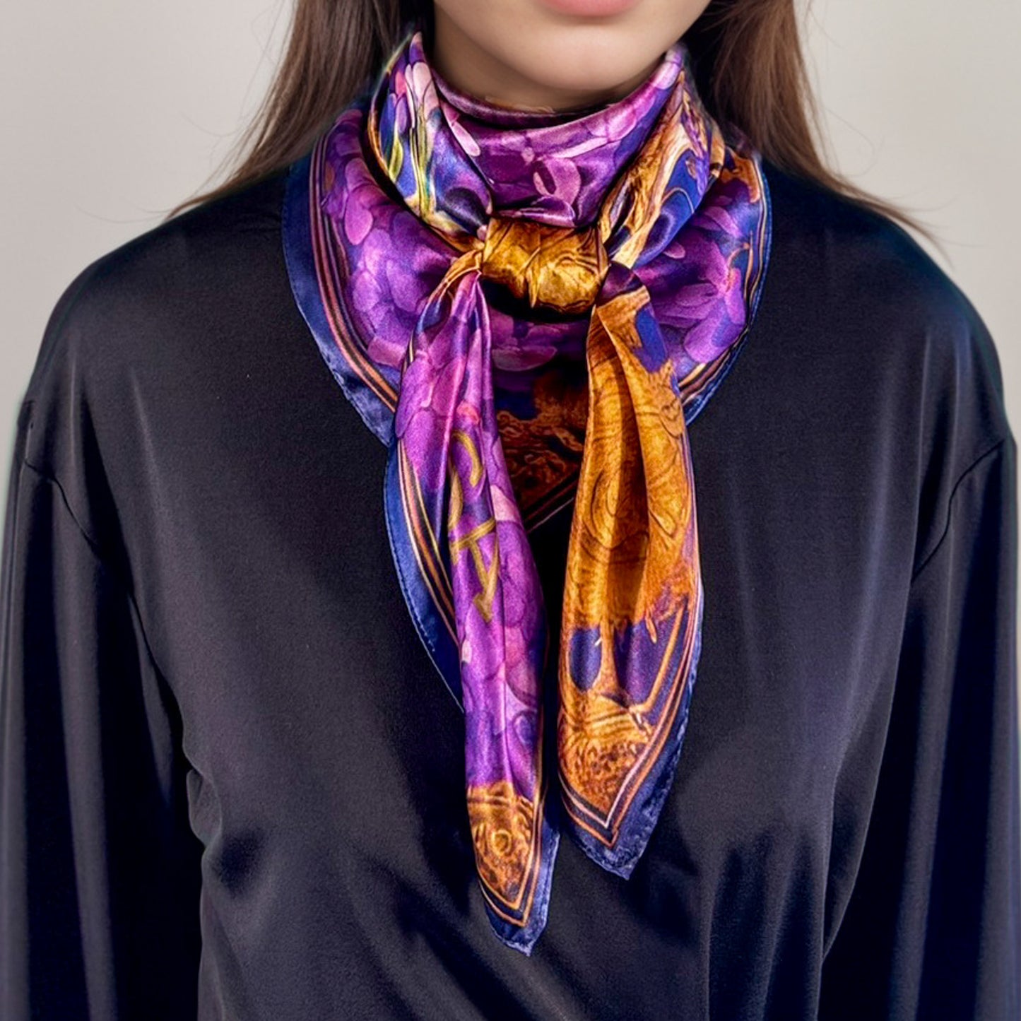 Pañuelo 100 % seda - Maison AKÅSA Biarritz - ᏲᎾ - Yona - (El oso) - Astrología de los nativos americanos