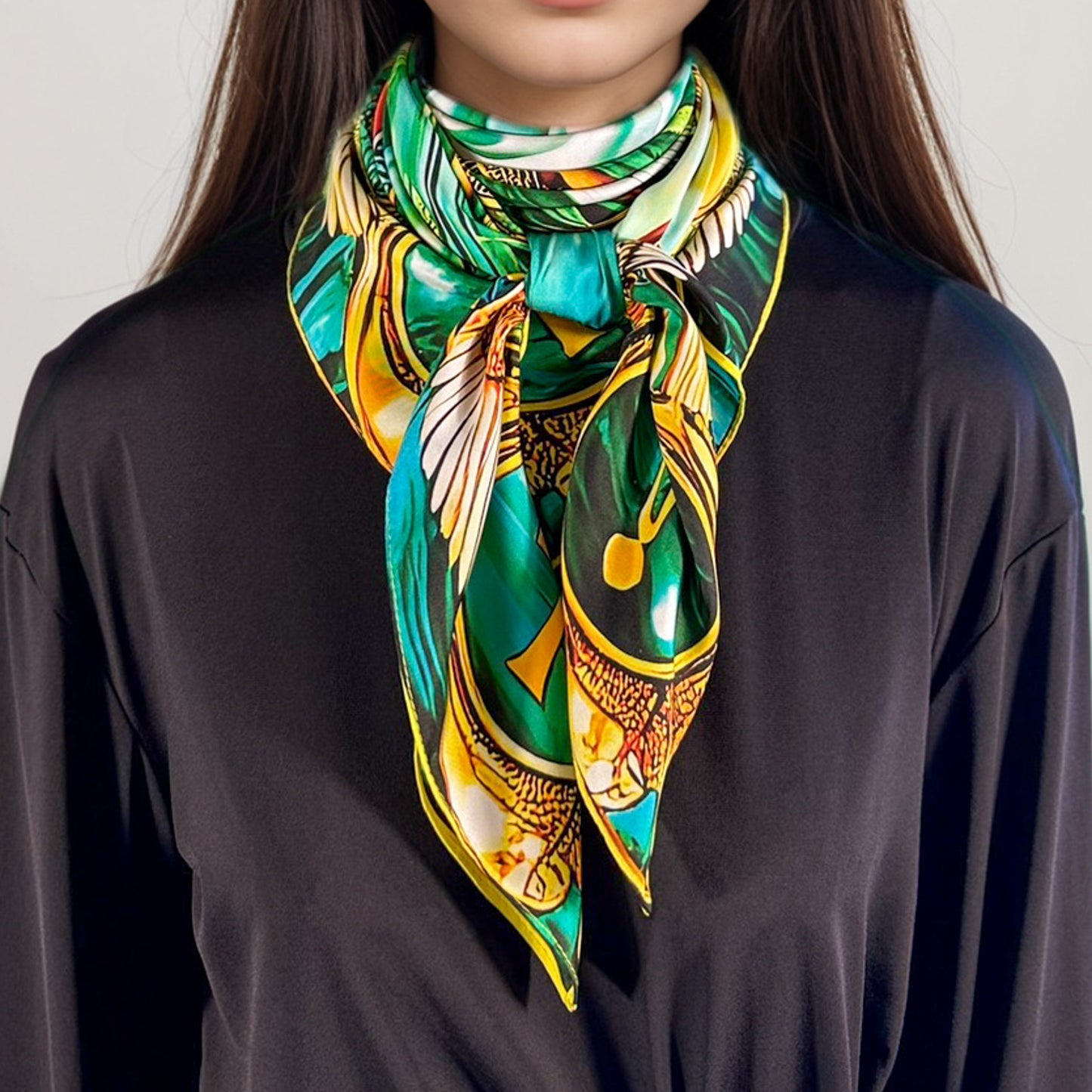 Carré 88 en Soie – Osiris : Résurrection Éternelle et Renouveau